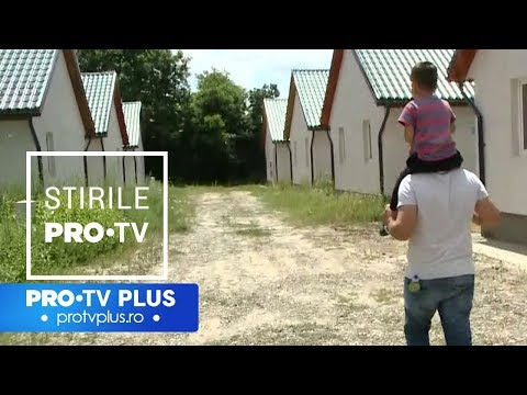 Casele construite de voluntari pentru sărmani au ajuns o ruină din cauza statului