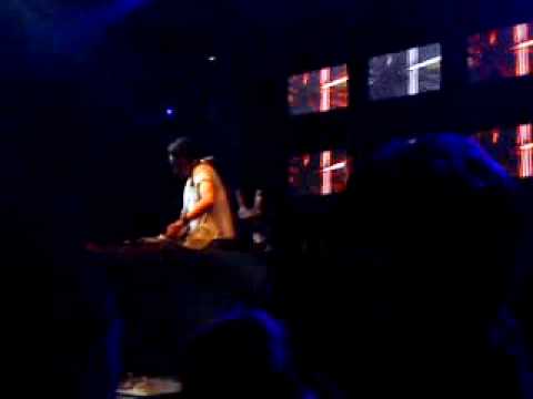 David Vendetta - Bleeding Heart Live in Thessaloniki @ Vogue 14.02.2010.MP4