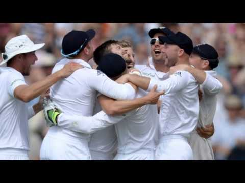 Ashes 2015: England hammer Australia to regain the urn