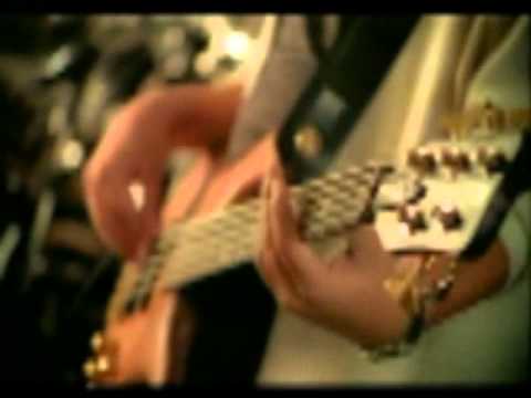 Djavan -  "Eu Te Devoro" - Clipe Oficial