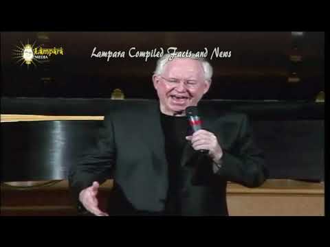 Max Mace (Heritage Singers) offers a prayer