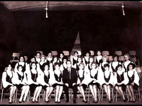 Ženska pevačka grupa "Šumadija" - OP' STAĆU POIGRAĆU