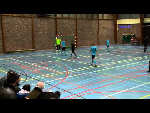 Um rival para Falcão no futsal?!