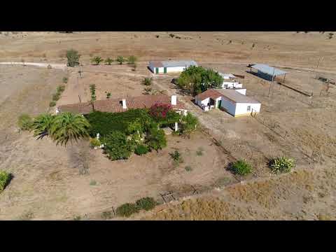 Herdade de 22 ha com Moradia rústica Recuperada | 10 Km Monsaraz