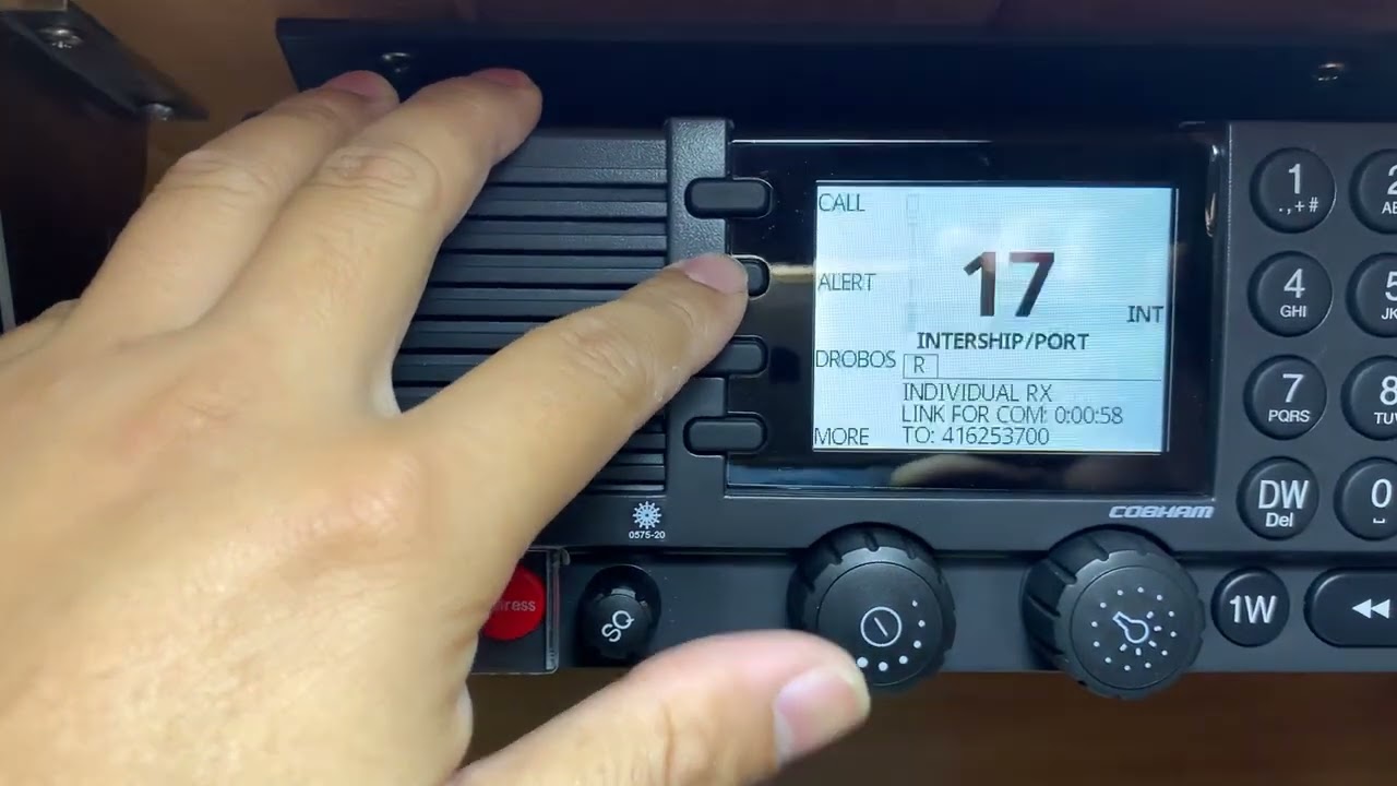 GMDSS SAILOR VHF 6222 DSC CALL