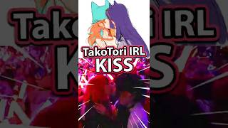 Ina and Kiara Cosplayers Kiss Cam Was Something Else [Hololive | Ina Kiara]