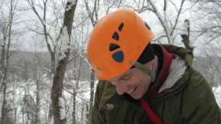 preview picture of video 'Ice Climbing - Dorset Ontario'