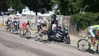 preview picture of video 'Leaders of Tour de France #TDF racing uphill at e2'