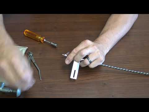 From the Tech Desk: How to grease the flex shaft in the Pro Boat Blackjack 42.