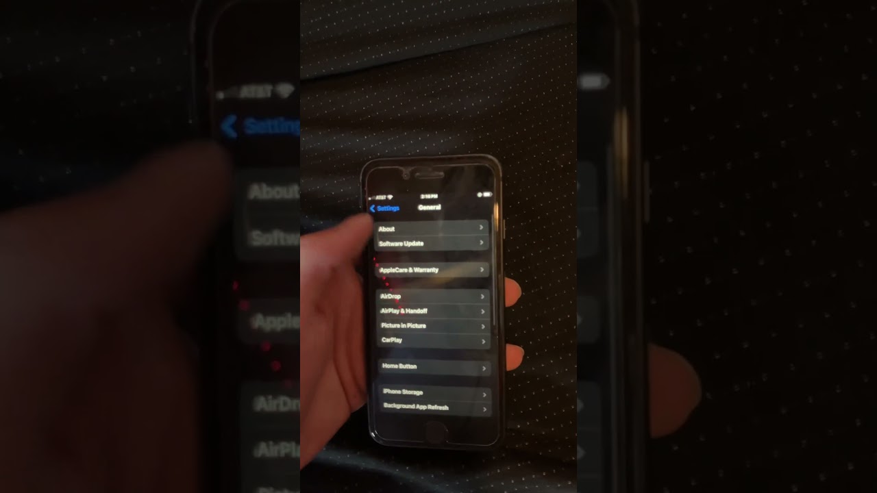 iPhone 8 Downloading iOS 18
