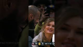 Download lagu LeBron has spotted a fan 👀 #shorts mp3 Download lagu LeBron has spotted a fan 👀 #shorts mp3