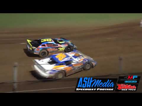 Heat Race of the Night: Super Sedans - Kingaroy Speedway - 09.03.2019