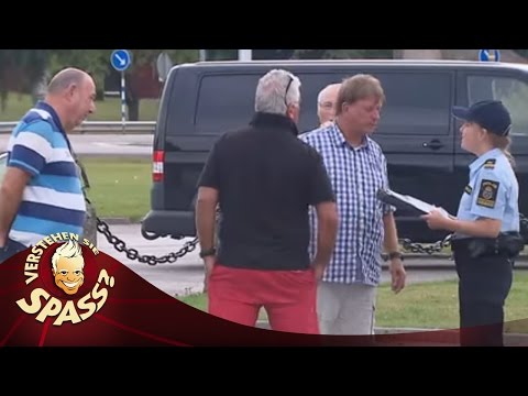 Der hat's verdient: Schwedische Gardinen | Verstehen Sie Spaß?