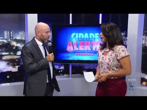 Sandra Santos entrevista o professor Aleks Palitot - Gente de Opinião