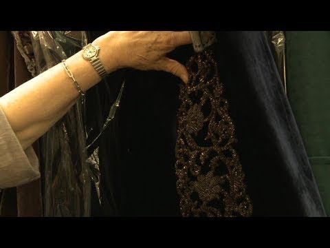download lagu mp3 mp4 Downton Abbey Costumes Season 1, download lagu Downton Abbey Costumes Season 1 gratis, unduh video klip Downton Abbey Costumes Season 1