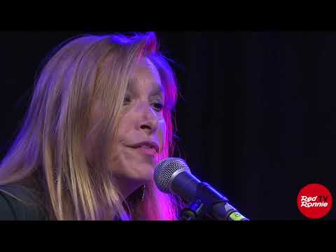 GRAZIA DI MICHELE "Torneremo ancora" di Franco Battiato   Premiato Circo Volante del Barone Rosso 24