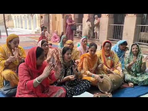 गणपति बप्पा आएंगे आएंगे वो आएंगे