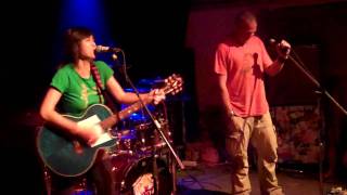 Katy J with Benjii from The Durgas - Only One Day (live in Krefeld 21.07.09)