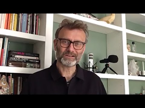 Hugh Dennis supports the ESU Festival of Speaking