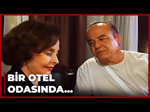Belgin ile Kral Saklanıyor | Yılan Hikayesi 83. Bölüm