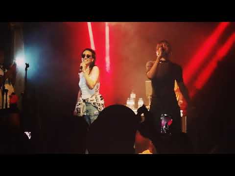 RED CHIKAS | FIDJU FEMA