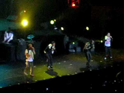 BSB in Manila -- Straight Through My Heart