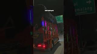 Download lagu #shorts #truck mp3