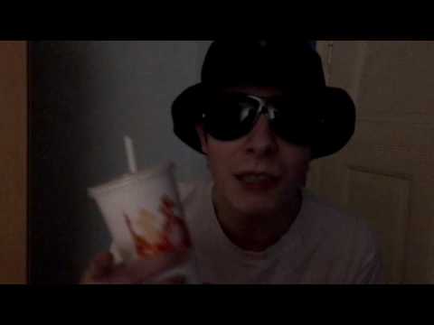 Max Rolls - Jung & Kriminell (feat. RedGold) *VISUAL*