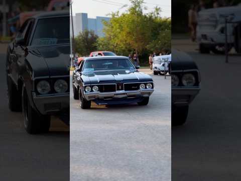 1970 Oldsmobile Cutlass S with a 455 7.5L