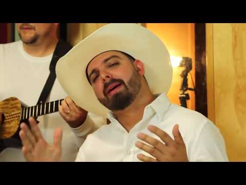 Cuatro Favores, Nacho y Miguelito Diaz. SELLO MIGUELITERO