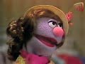 Classic Sesame Street AM Girl Buys Clothes To Match A Mannequin Turkish