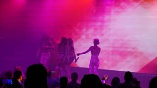 JNS - Estoy por él / Todavía 4K Concierto Closer CDMX