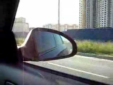 Ifiniti FX35 vs Porshe Cayenne S