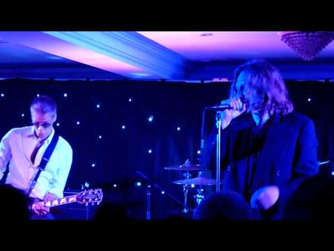 Rough & Tumble ' Live ' John Waite Rogerthorpe Manor Hotel 26 th April 2011