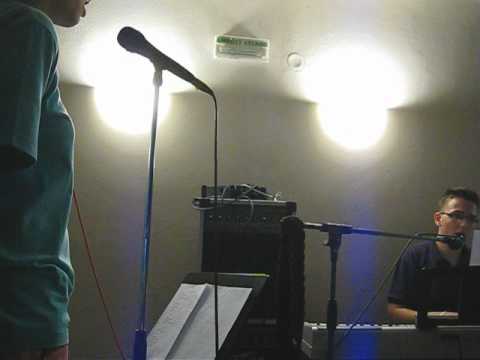 Pán vyvýšený je (He is exalted)