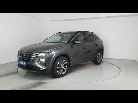 Hyundai Tucson 2WD Executive Plus w 2 Tone Roof - Image 2