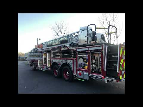 Watertown, MA - E-One HR100 Ladder
