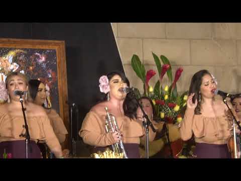 MARIACHI LAS CATRINAS DE BOYLE HEIGHTS, CA.,- A TRAVES DEL VASO