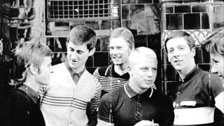 The Crack - My World (Subtitulos Español)