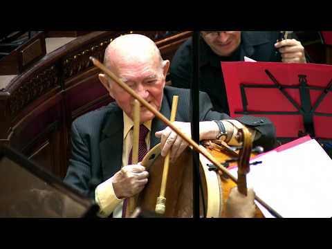 Chacarera del rancho - Vitillo Abalos con la Orquesta de la Legislatura de Buenos Aires.
