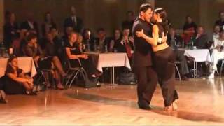 Leo Calvelli y  Eugenia Usandivaras