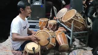 Download lagu Kendang BAYAN JEDAG - medley lagu calung pop sunda MANTAP mp3