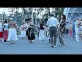 живёт, живёт в этом доме Галина 