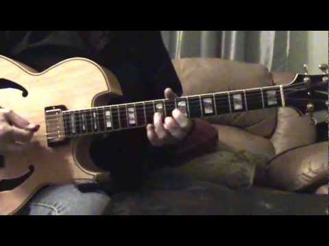 Jingle Bells..... Christmas  Jazz Guitar Looping ....Chris Kitchen