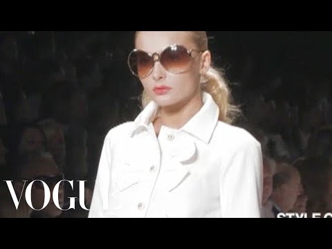 Fashion Show - Carolina Herrera: Spring 2008 Ready-to-Wear