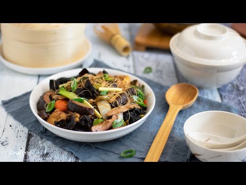 Lo Han Jai (Buddha's Delight, Vegan Chinese Braised Vegetables)
