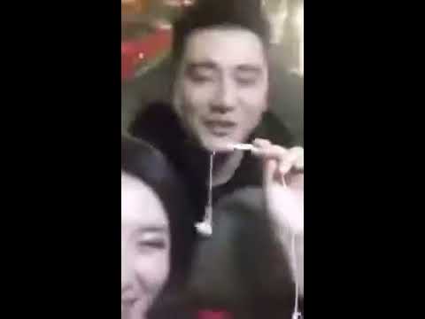 Hunan TV New Year Countdown - UNIQ Yibo live broadcast русские субтитры