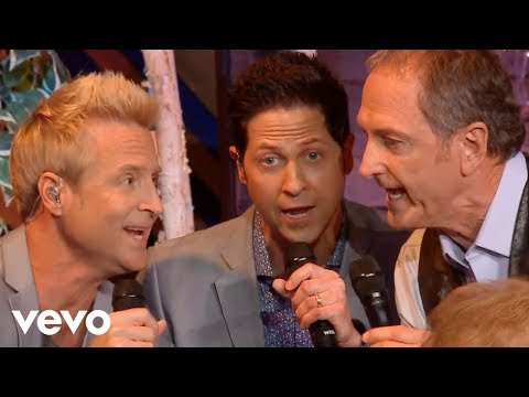 Gaither, Gaither Vocal Band, The Oak Ridge Boys, The Gatlin Brothers - I'll Fly Away (Live)