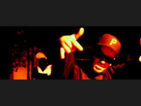 Blutgeld Klan - On The Run (Skrewed & Chopped by Ratok65)