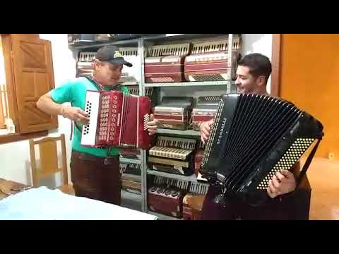Mazin Mendonça e Odair de Paula ( Gaita ponto e Sanfona)